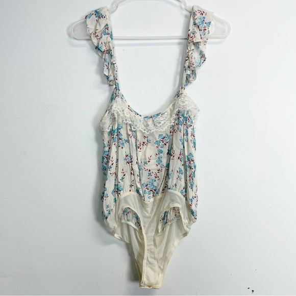 Intimately Free People Bodysuit Womens Size Small Cream Floral Take it Away NWT - Picture 5 of 13